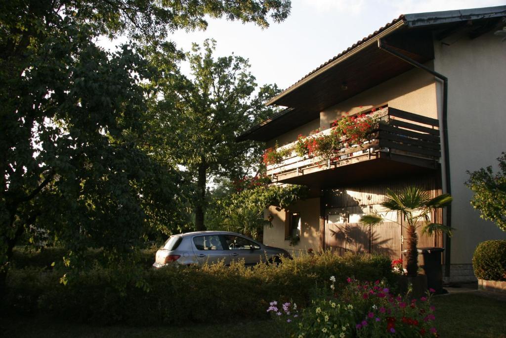 Apartment & Rooms Grmek Postojna Exteriör bild