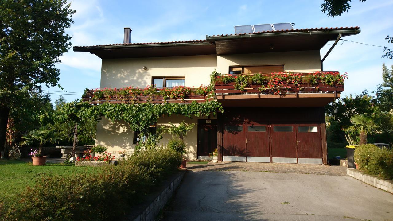 Apartment & Rooms Grmek Postojna Exteriör bild